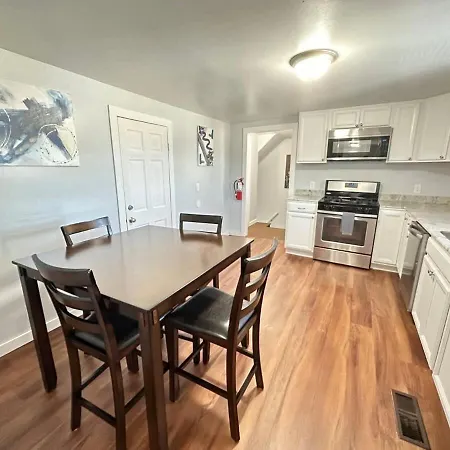 Home Plate Apt 2 All Star Baseball Rentals